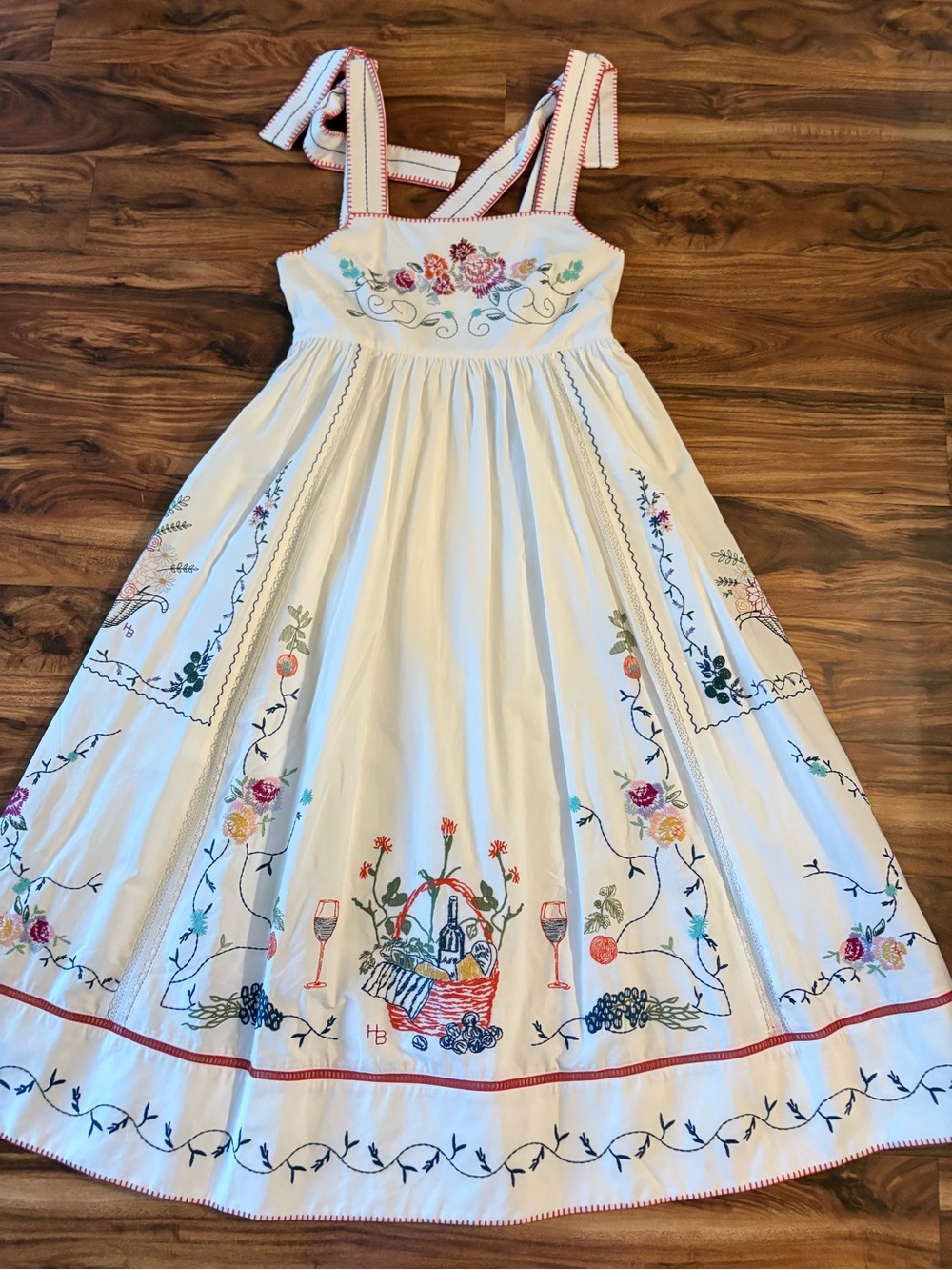 NWT Hunter Bell Women’s Stefy Steffy Embroidered Sun Dress Size 6 Tie Shoulder - Picture 7 of 16